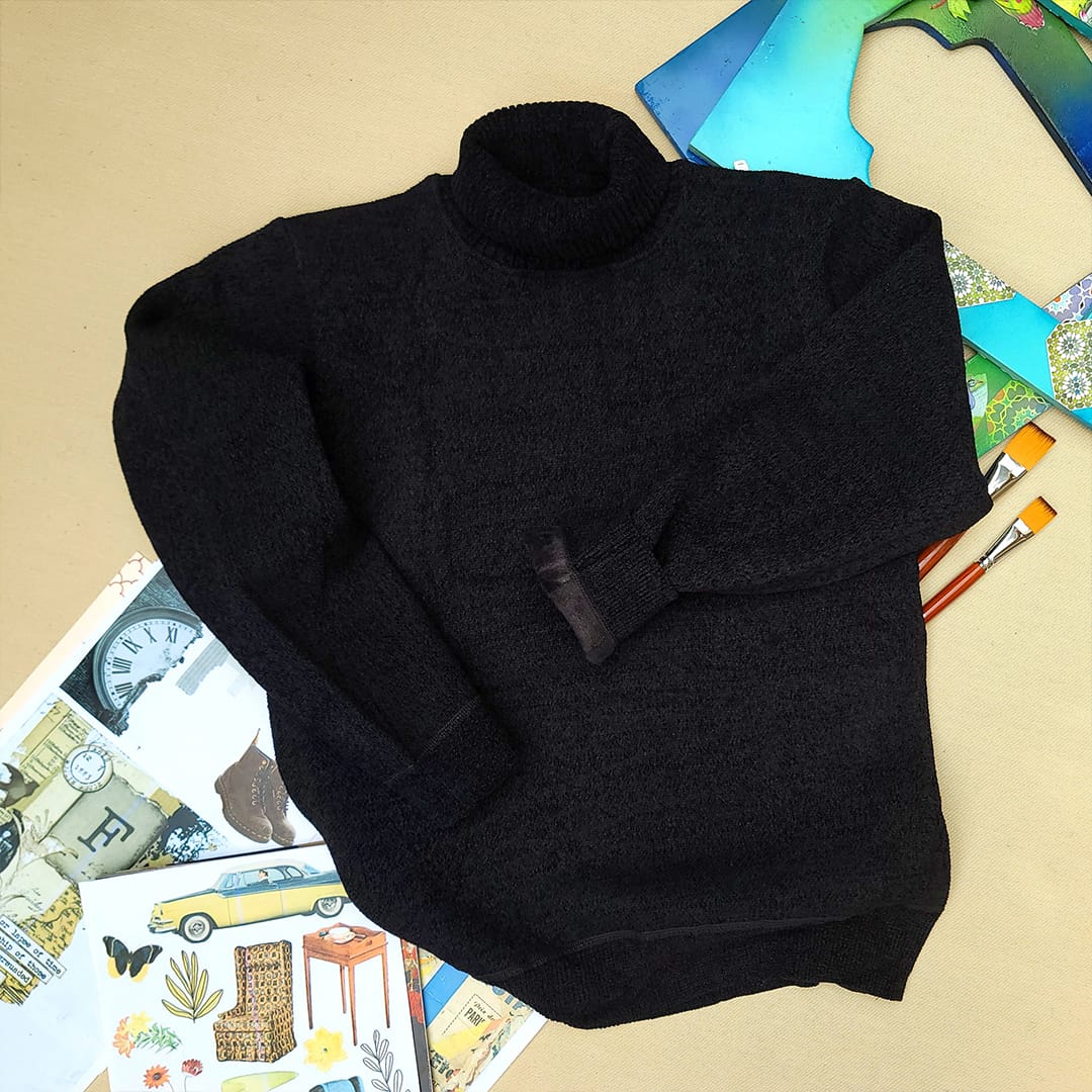 Pure Black Woolen Turtleneck Sweater (1)